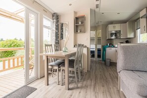 Interior - Luxury chalet with garden in quiet location in Renesse (Renesse)