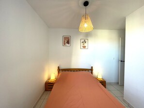 2 bedrooms, free WiFi