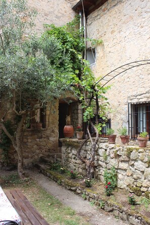 Property grounds - Lugar Histórico con Encanto en la Ciudad Medieval de Frías (Frías)