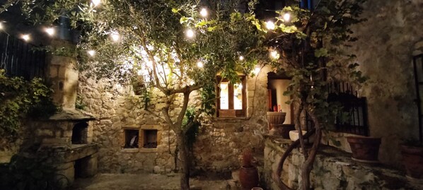 Terrace/patio - Lugar Histórico con Encanto en la Ciudad Medieval de Frías (Frías)