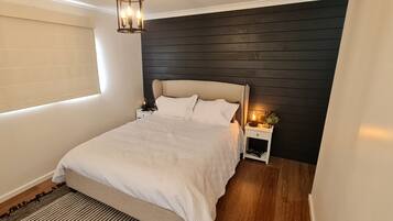 4 bedrooms, iron/ironing board, travel cot, free WiFi