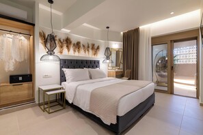 2 bedrooms, in-room safe, iron/ironing board, travel cot - Marie Suite - Mariann Premium Suites (Λάρδος)