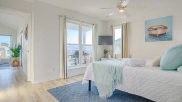 4 bedrooms, iron/ironing board, travel crib, free WiFi