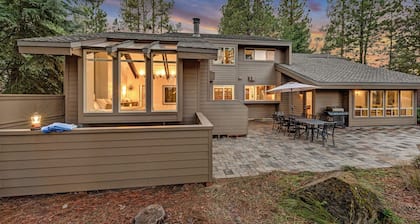 Family Reunion Lodge, Sleeps 24+, Waterpark Passes