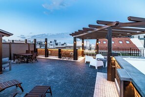 Outdoor dining - Ático Corazón de Madrid Apartamento A (Madrid)
