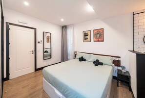 3 bedrooms, iron/ironing board, free WiFi, bed sheets - Ático Corazón de Madrid Apartamento A (Madrid)