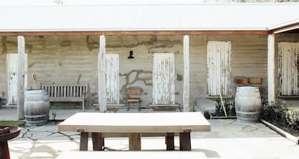 Historic Shearers Quarters @ Beautiful Mount William Station