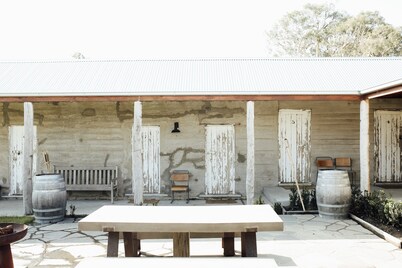 Historic Shearers Quarters @ Beautiful Mount William Station