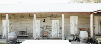 Historic Shearers Quarters @ Beautiful Mount William Station