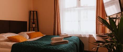 Standard Double or Twin Room | Desk, soundproofing, free WiFi