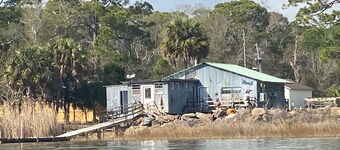 Apalachicola Oyster House, new Dock