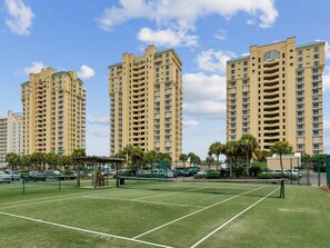 Sports court - Beach Colony West #2C | Beachfront Balcony, Luxury Finishes, & Top-Notch Ameniti (Perdido Key)
