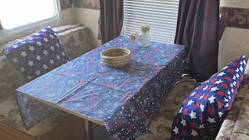 2 bedrooms, bed sheets