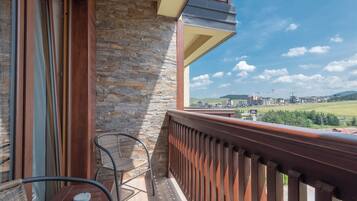 Appartement Classique | Vue sur la rue