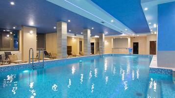 Tina de hidromasaje interior