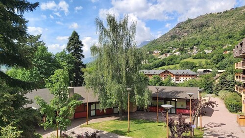 Studio sur parc, proche centre et télécabine