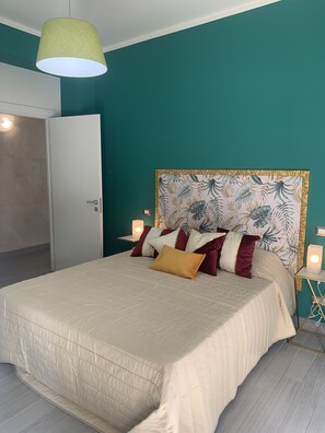 2 chambres, fer et planche à repasser, lit parapluie, Wi-Fi gratuit