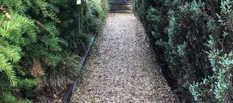 Hepburn hideaway studio spa villa ~ Hepburn and Daylesford