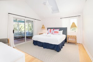 3 makuuhuonetta, silitysrauta/-lauta, internet, vuodevaatteet