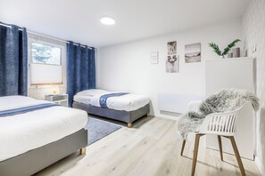 2 Schlafzimmer, Reisekinderbett, kostenloses WLAN