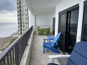 Property grounds - "Breakers East 904"-Gulf Front Spacious 2 BR/2BA Beach setup included (Destin)