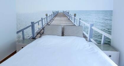 Modern Spacious Apartment in Ghent's Vibrant Heart