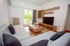 2 Schlafzimmer, Bügeleisen/Bügelbrett, kostenloses WLAN, Bettwäsche