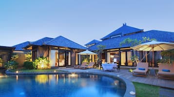 Villa, 2 Bedrooms | In-room safe, desk, blackout drapes, iron/ironing board