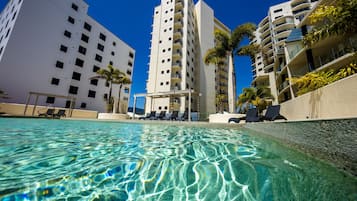 Outdoor pool, pool loungers