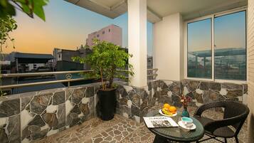 Balcony Double, City View | Exterior