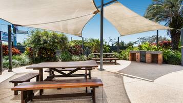 BBQ/picnic area