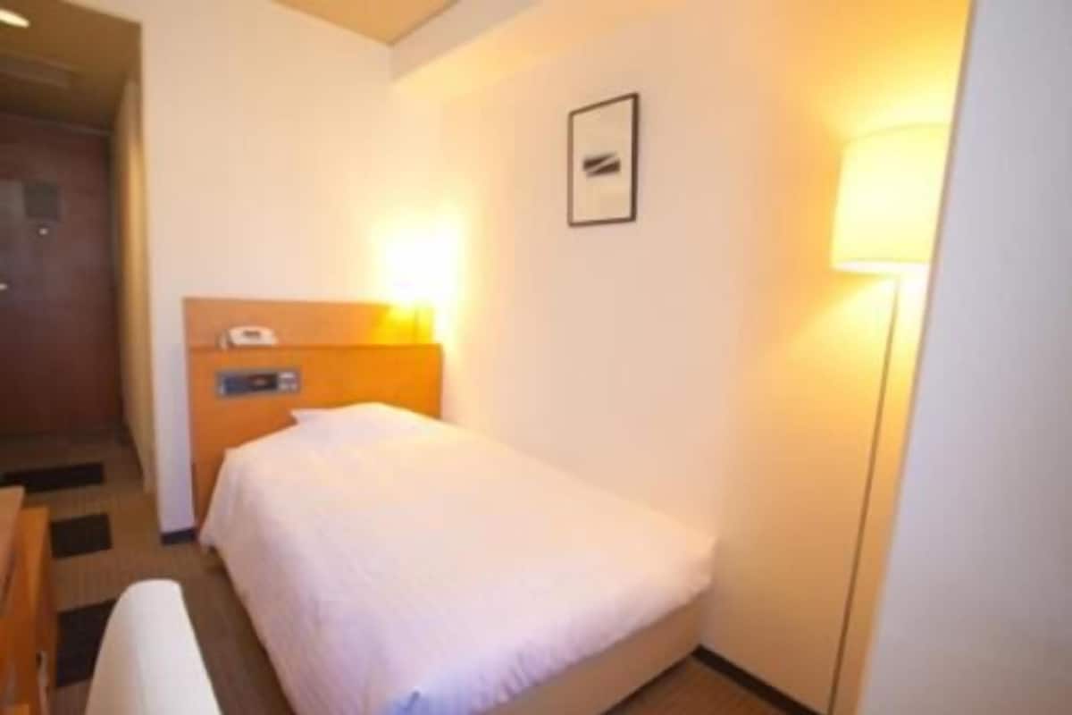 In-room safe, desk, iron/ironing board, free WiFi
