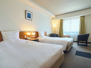 In-room safe, desk, iron/ironing board, free WiFi