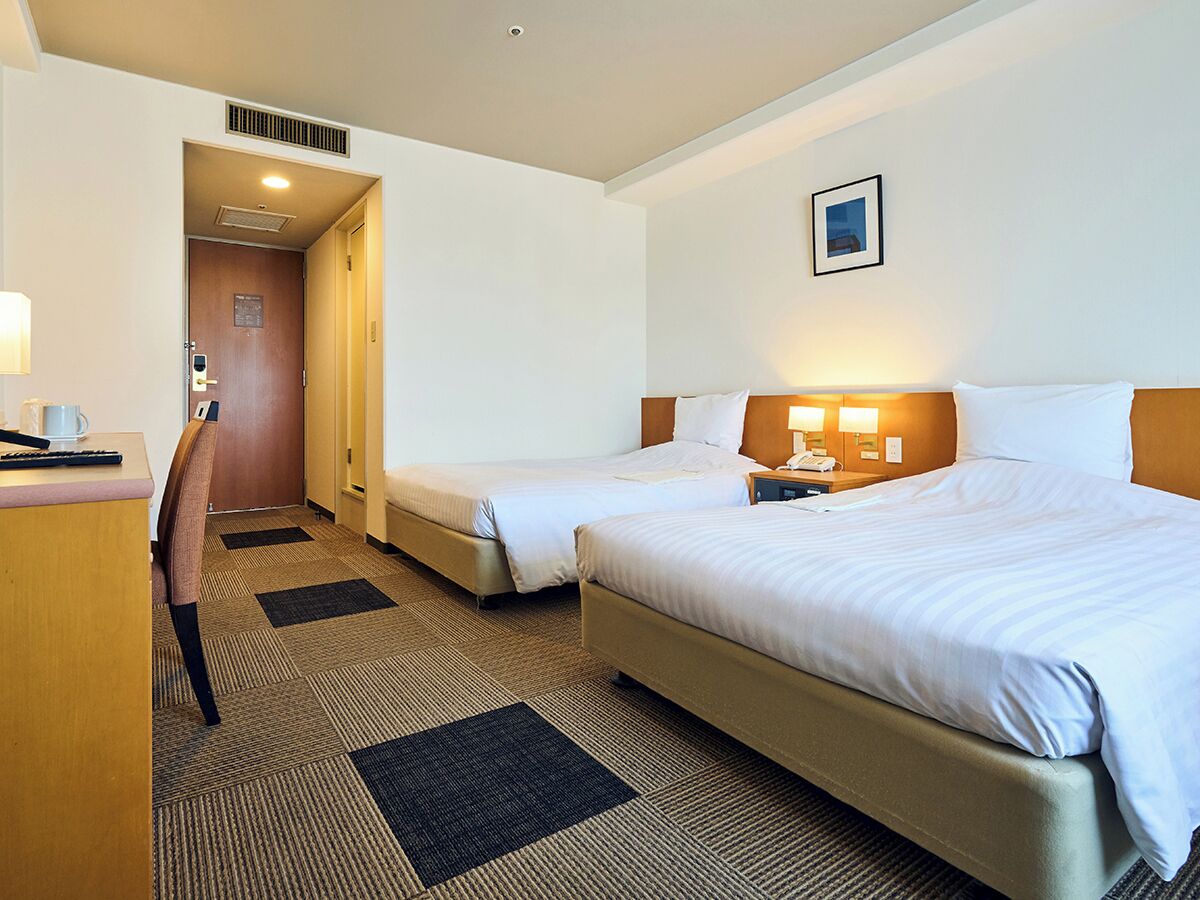 In-room safe, desk, iron/ironing board, free WiFi