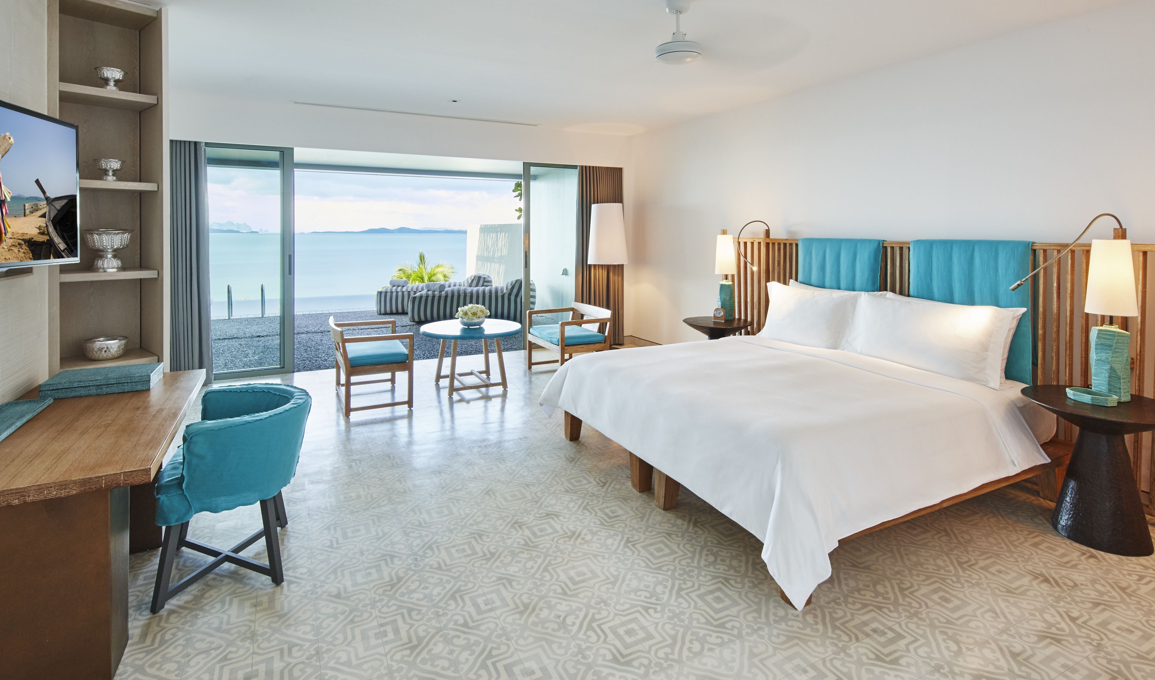 Sábanas de algodón egipcio, ropa de cama de alta calidad y minibar 