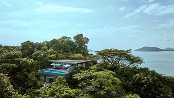 Outdoor pool, pool umbrellas