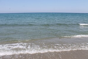 ชายหาด