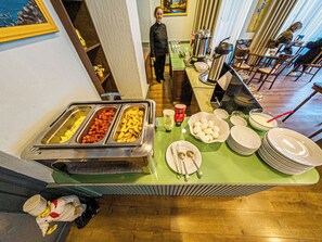 Breakfast buffet - Triana Hotel (Antalya)