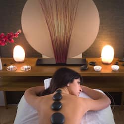 Sauna, hot tub, Turkish bath, body treatments, hot stone massages