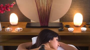 Sauna, vasca idromassaggio, bagno turco/hammam, trattamenti per il corpo