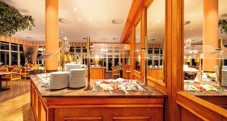 Daily buffet breakfast (EUR 15 per person)