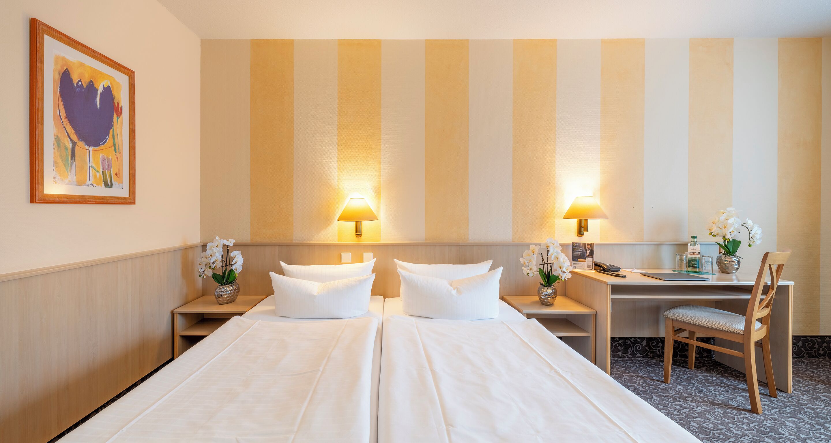 Suite Business | Una scrivania, postazione laptop, Wi-Fi gratuito, lenzuola