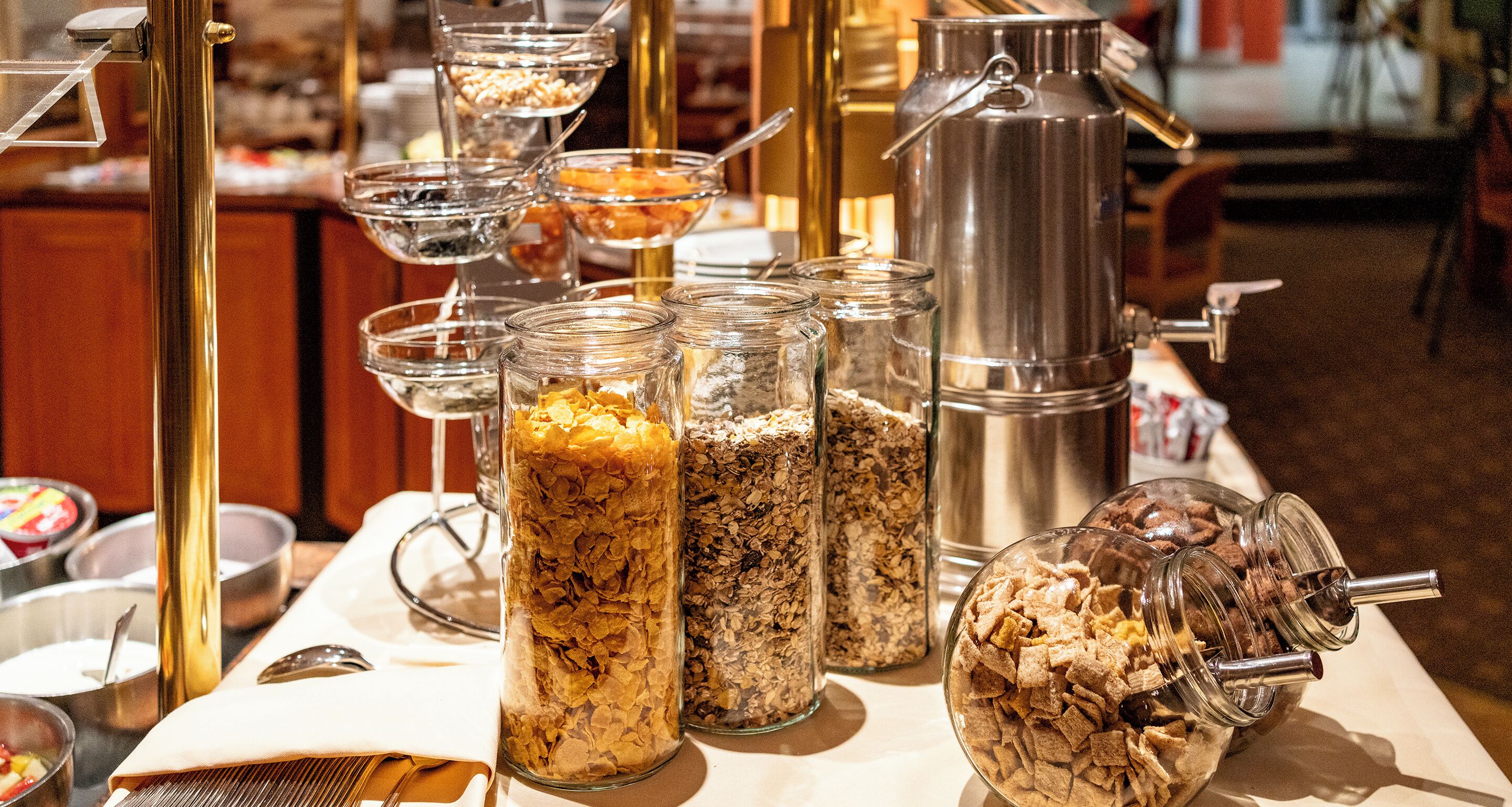 daily buffet breakfast (eur 15 per person)