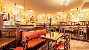 Bar (in der Unterkunft)