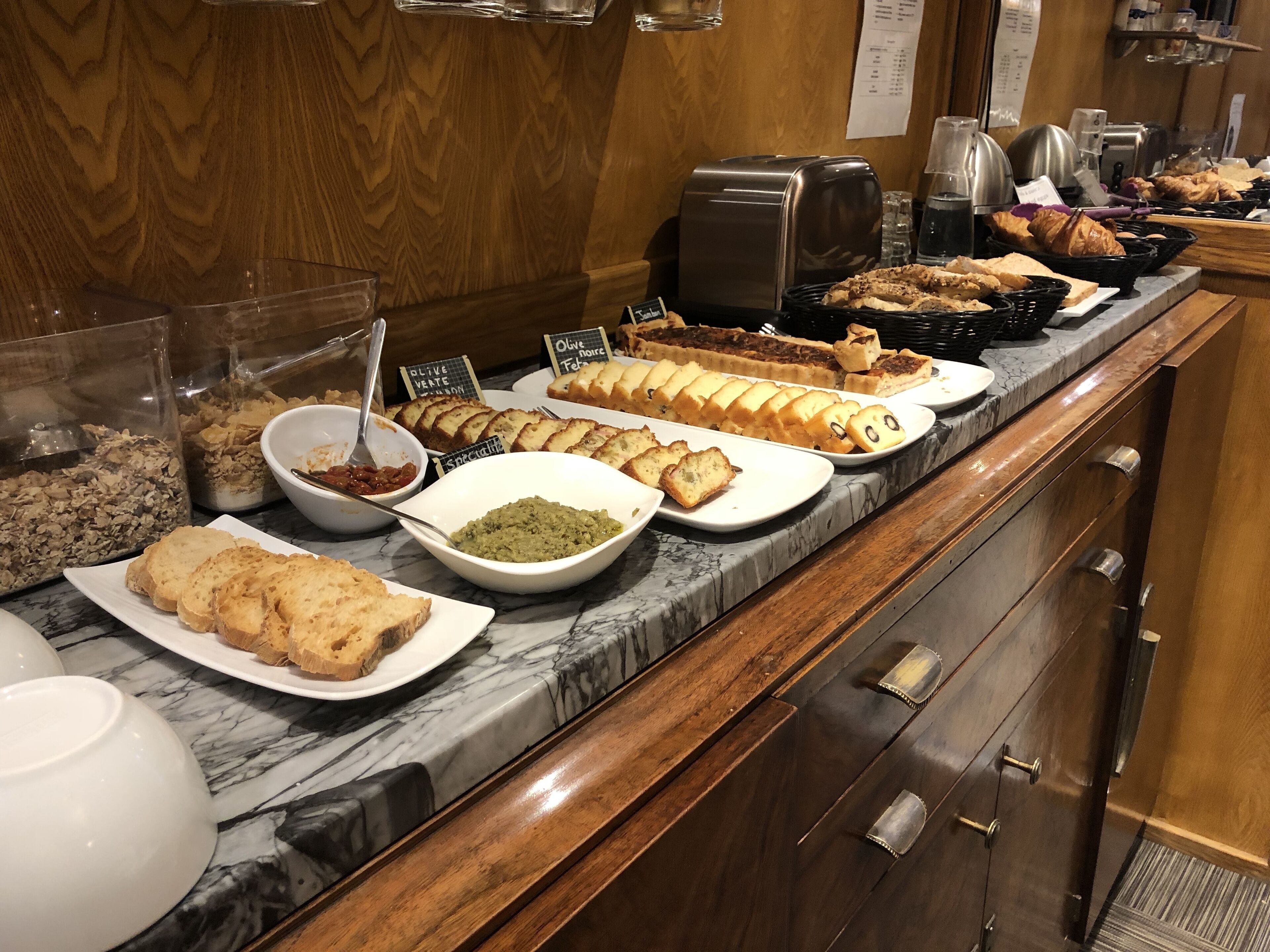 daily buffet breakfast (eur 17 per person)