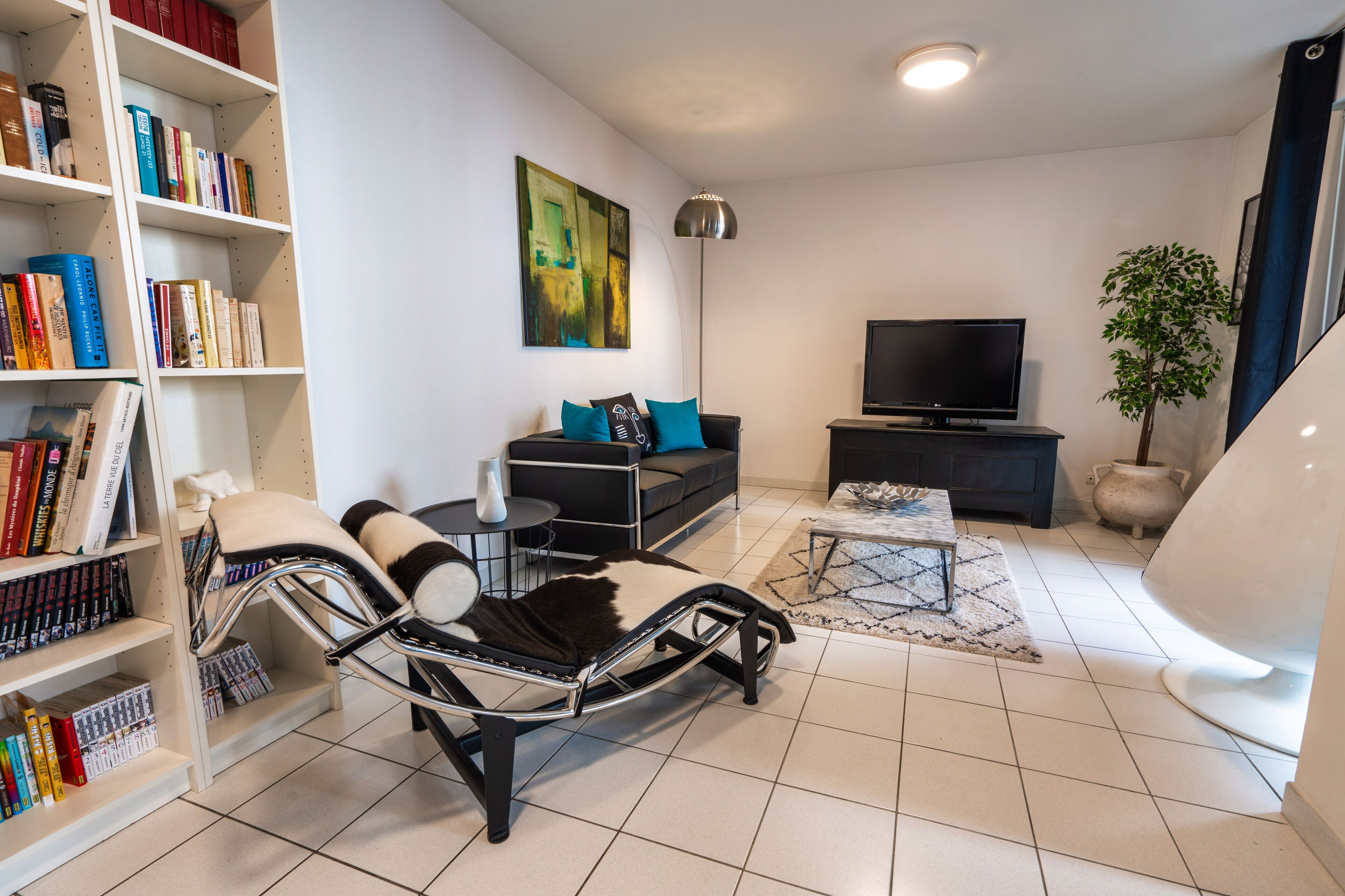 apartment | living area | flat-screen tv