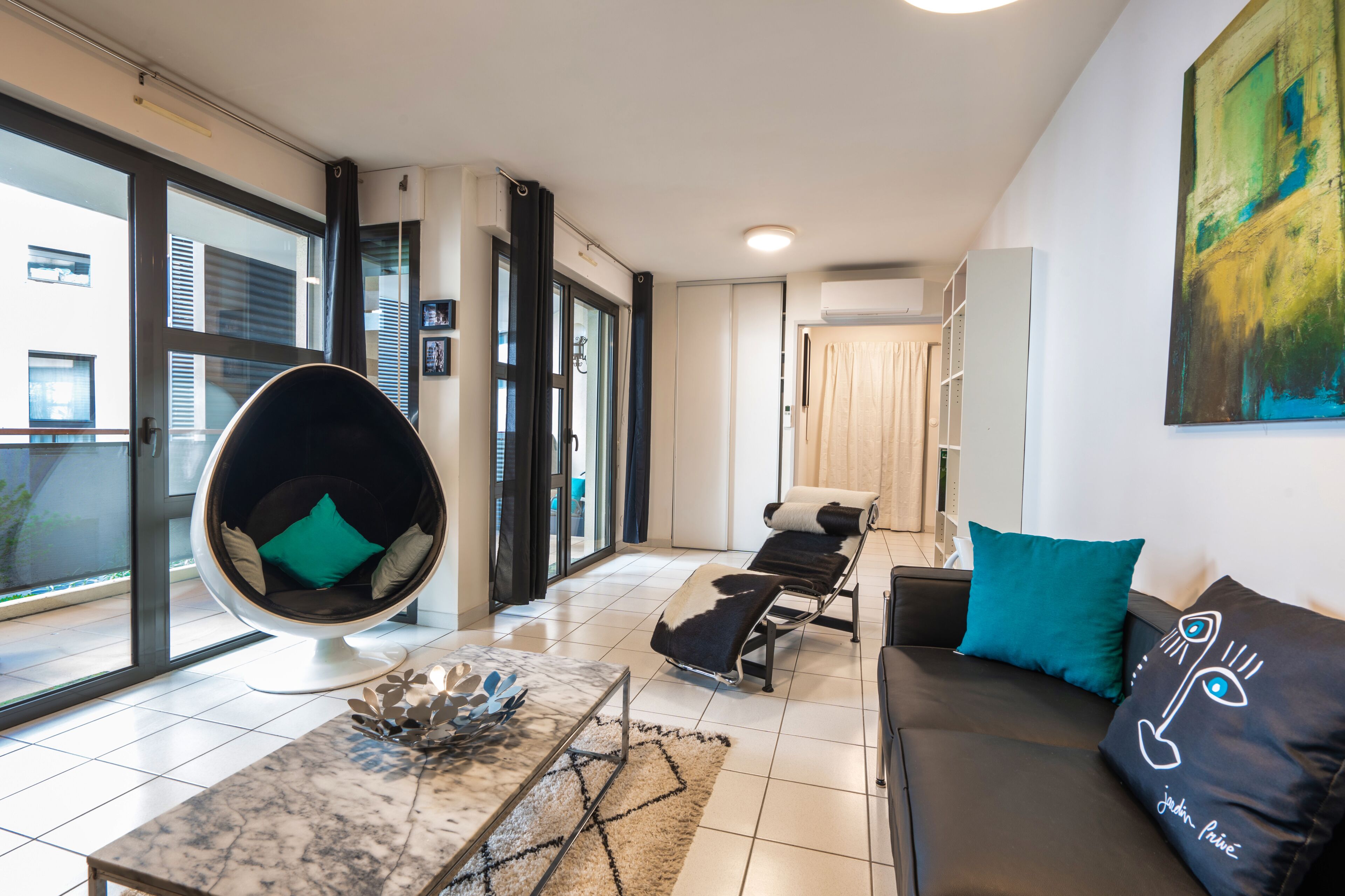 apartment | living area | flat-screen tv