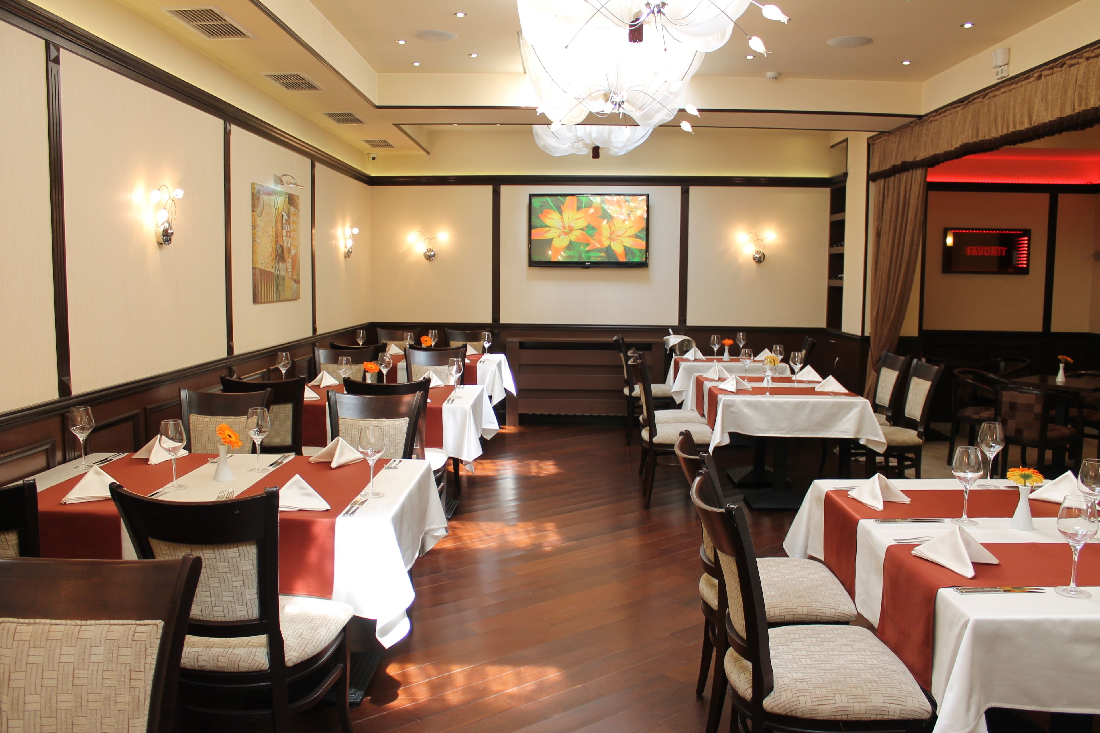 Photo - Favorit Hotel