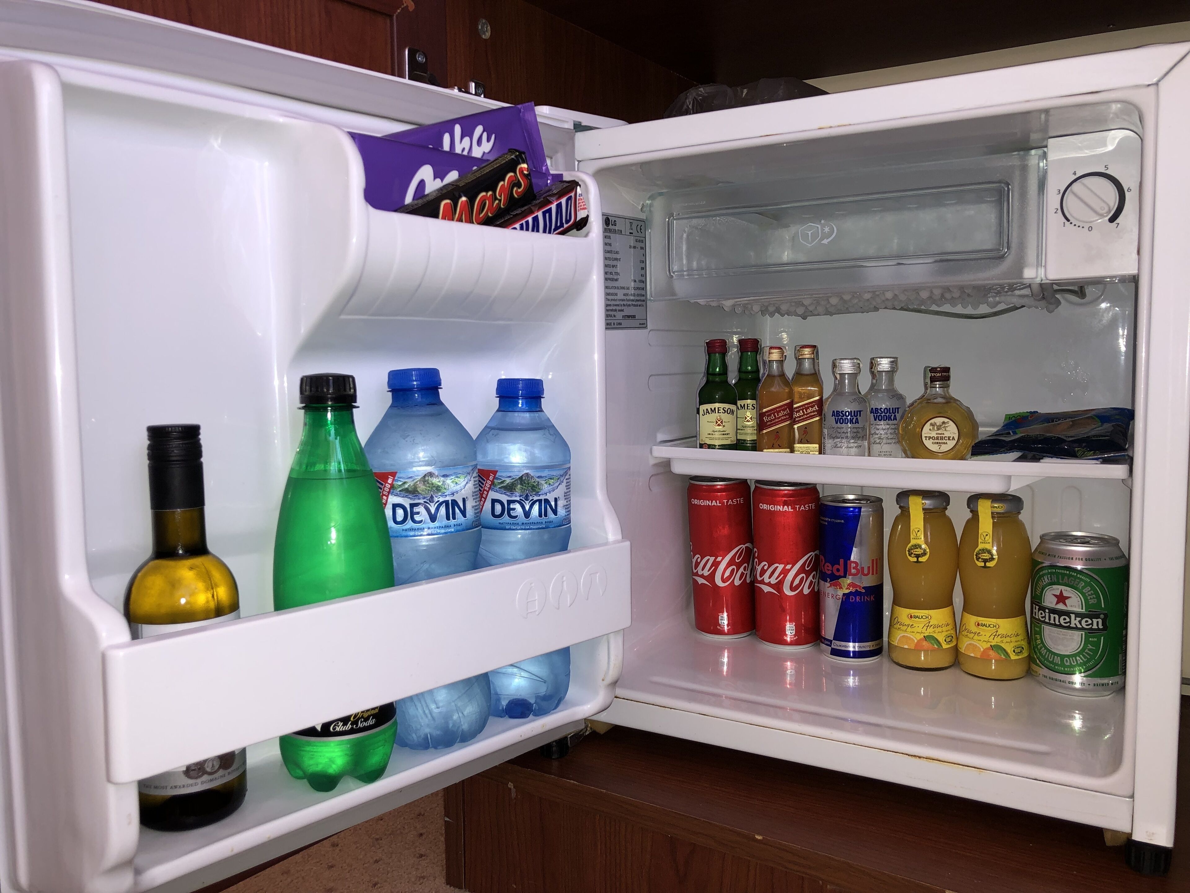 Minibar