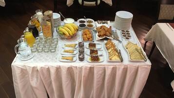 Daily buffet breakfast (EUR 10 per person)